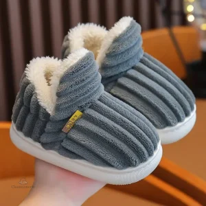 Chaussons chauds pour enfants, parfaits à la maison