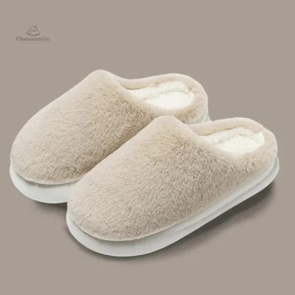 Chaussons cosy pour femme, parfaits pour se détendre