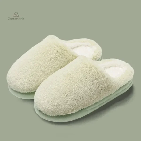 Chaussons fourrés, alliés des journées froides chez soi
