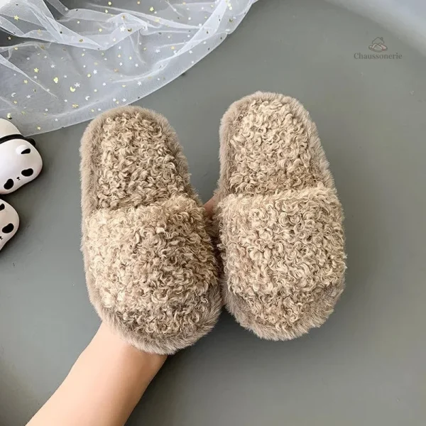 Mule fillette colorée pour le confort quotidien