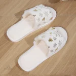 Chaussons pour femme - ambiance festive